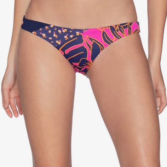 Maaji Reversible Floral Bikini Bottom 👙☀️ - Picture 5 of 14